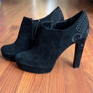 Gianni Bini Noelle Black Suede Ankle Boots